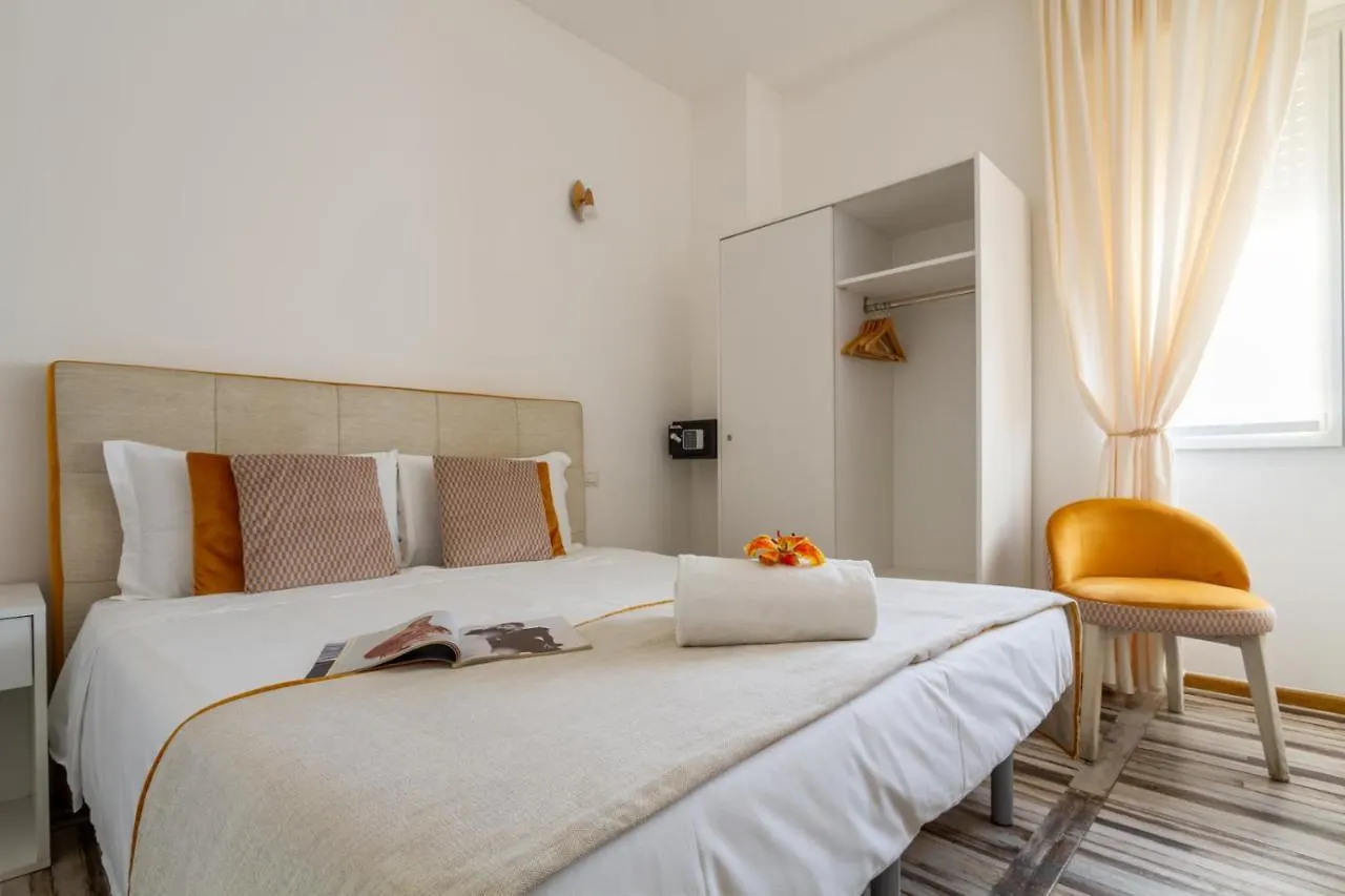 B&B Home Flowers Milano 3*, 밀라노